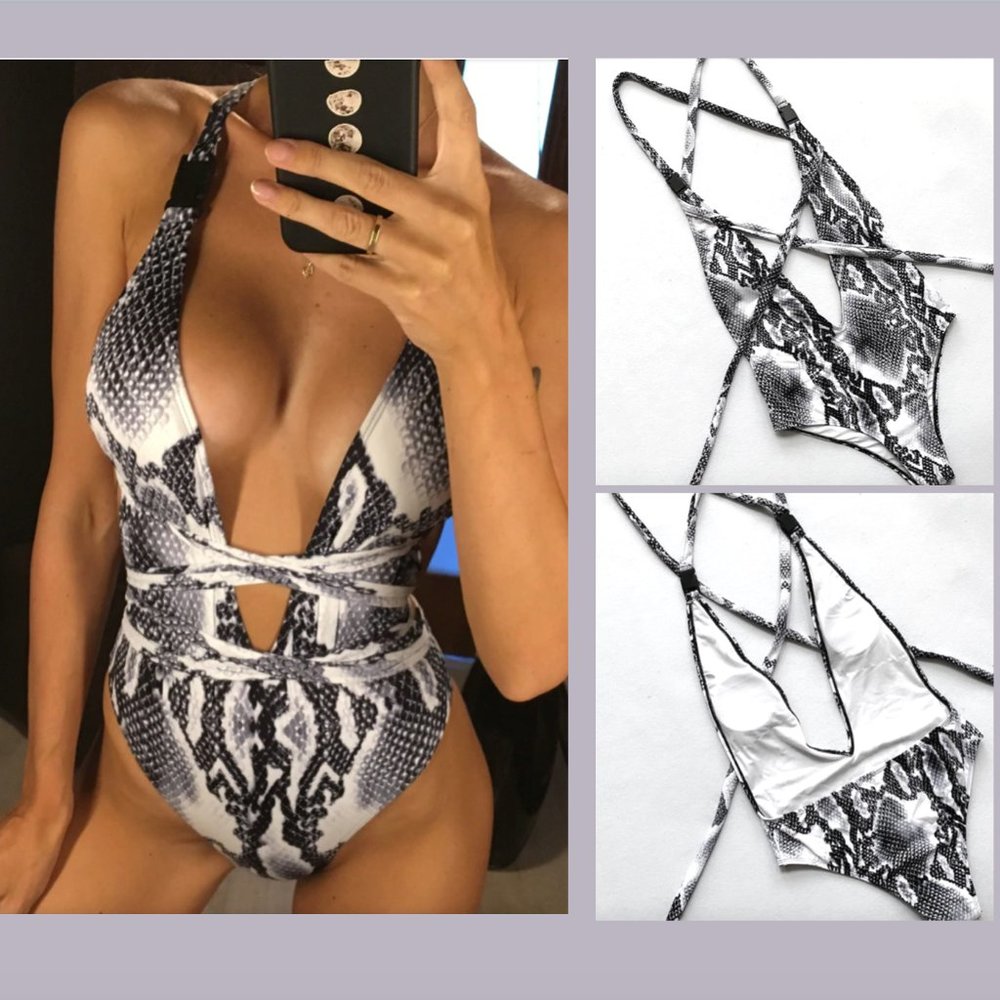 ❤️💋 La Farrah Sexy Snake Deep V Swimsuit